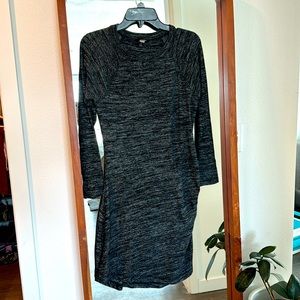 Banana Republic Heather Gray size M / fitted dress